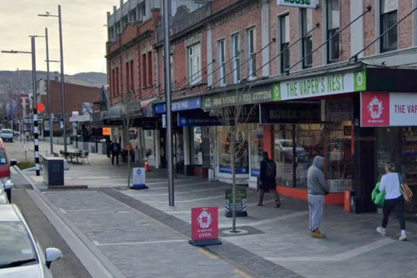 The Vaper's Nest North Dunedin Street View