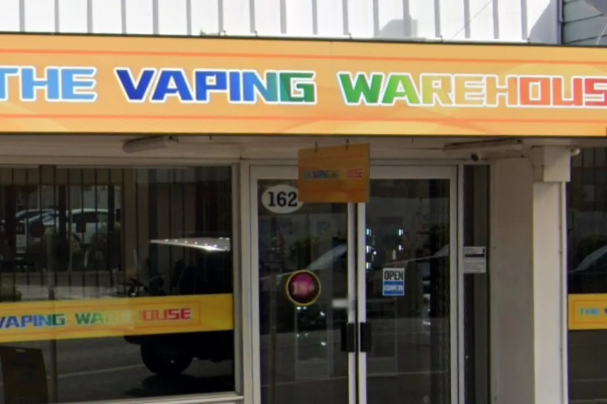 The Vaping Warehouse Cover
