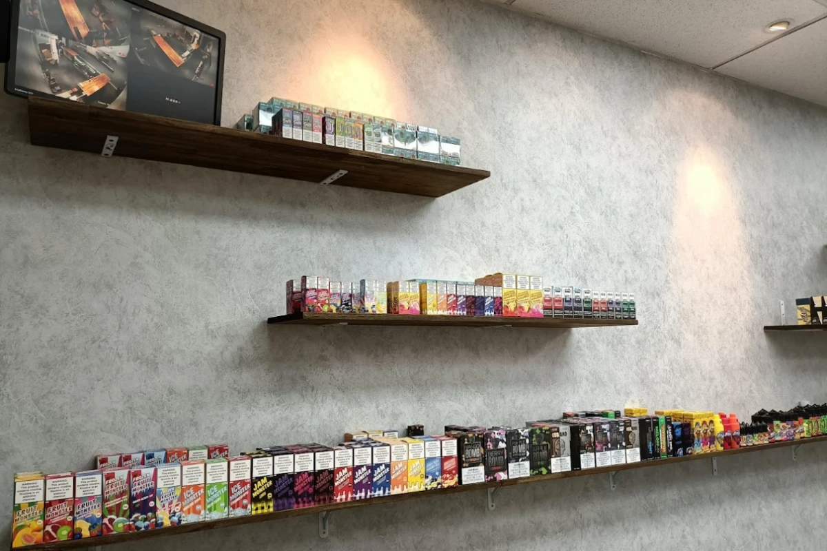 Vapeys Vape Store Mt Eden Gallery 1