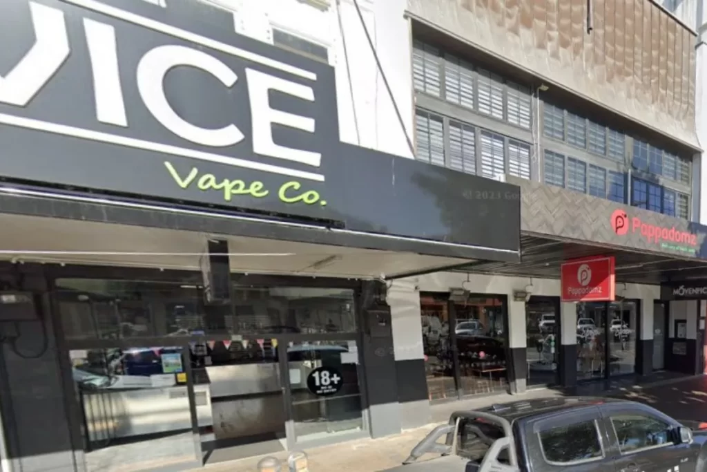 Vice Vape Co Victoria Street Outside 1