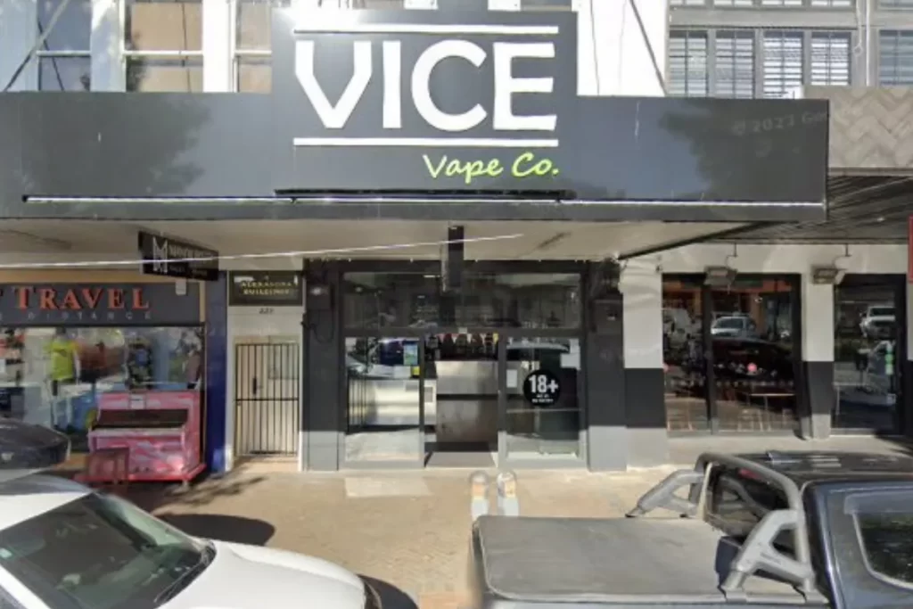 Vice Vape Co Victoria Street Outside 2